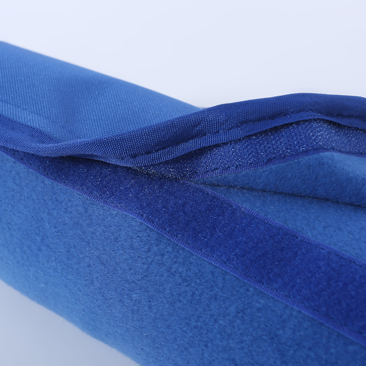 New Waterproof Oxford Cloth Custom Logo Polar Fleece Beach Mat Picnic Blanket Fleece Polyester Factory in China 