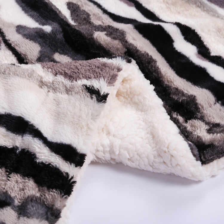 Wholesale Cheap Soft Throw Double Layer Print Pv Sherpa Fleece Warm Blanket 