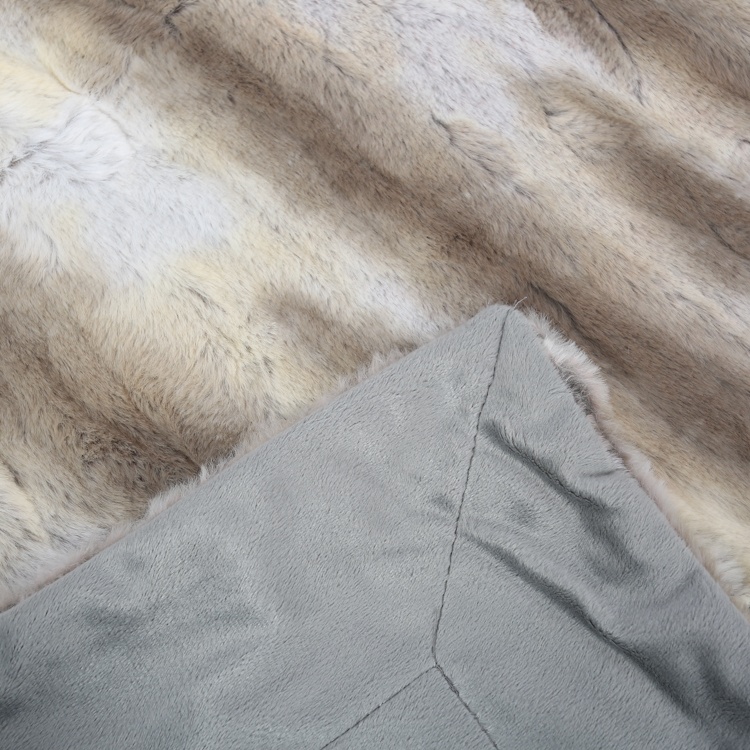 Cheap 100% Polyester Heavy Warm Winter Blankets Cobertor Faux Fur Blanket Wholesale 